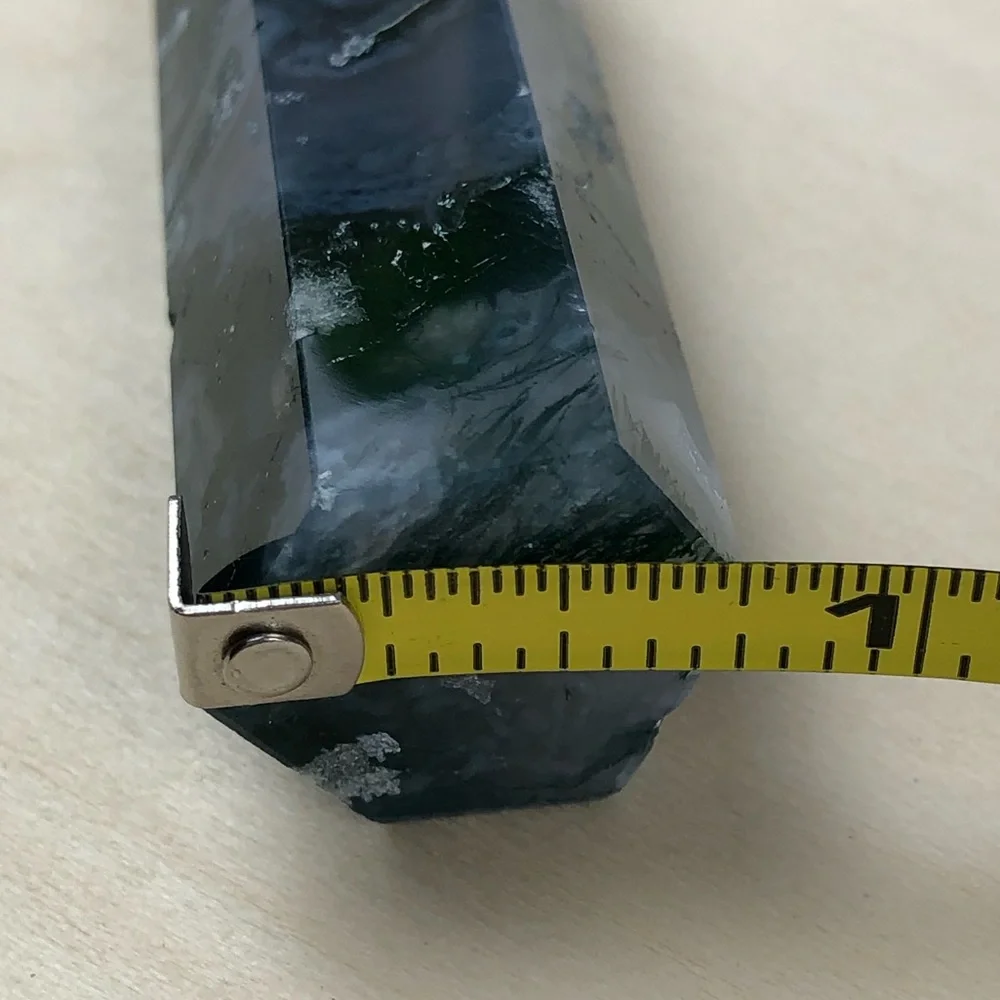 Green Moss Agate stone crystal healing tower pyramid point obelisk wand rock - Picture 15 of 15